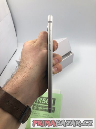 iPhone 8 plus 64GB stav nového - záruka ALZA CZ