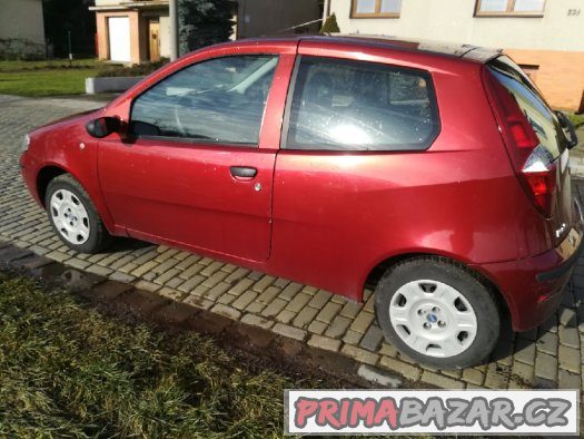 Fiat Punto 1.2 i 44kw R. V. 2005 Klima, ABS