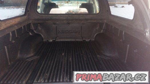 Nissan Navara 2.5 DCi 126kw 4x4 r.v.2008 servisní kniha