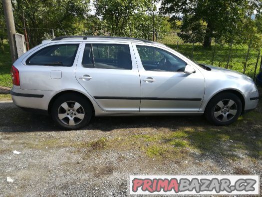 Škoda Octavia II 1.9 Tdi 77kw R.V.2008 kombi servisní kniha