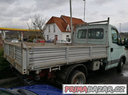 Iveco Daily 2,8D 63 kw.08/1999..třístranný sklápěč.