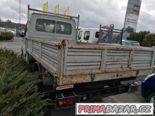 Iveco Daily 2,8D 63 kw.08/1999..třístranný sklápěč. Iveco Daily 2,8D 63 kw.08/1999..třístranný sklápěč.