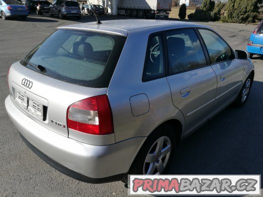 AUDI A3 1,9 TDi 96 KW.03/2002.KLIMA.6 RYCHLOSTÍ