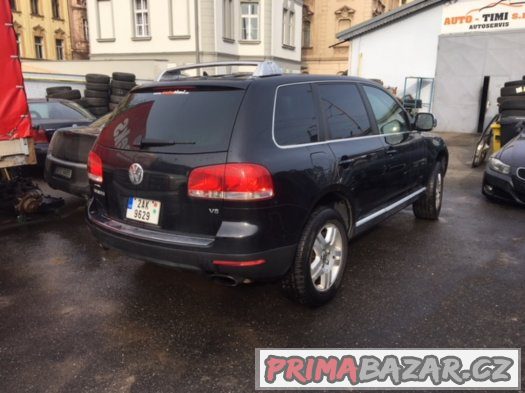 Volkswagen Touareg 4.2i V8 automat,kúže DVD atd.