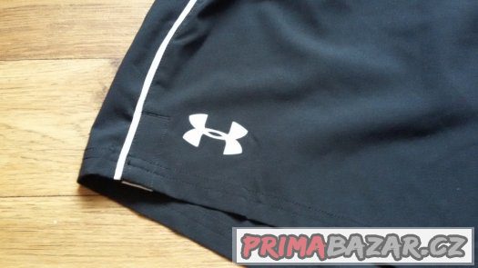 Pánské fitness šortky UNDER ARMOUR - velikost LG/G