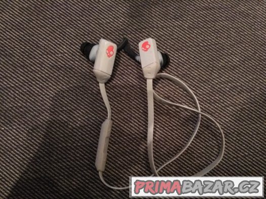 Sluchátka na bluetooth SkullCandy