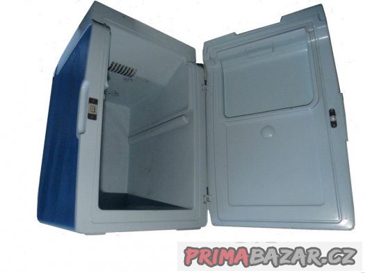 CESTOVNÍ CHLADNIČKA CAMPINGAZ LUXUS 30L CESTOVNÍ CHLADNIČKA CAMPINGAZ LUXUS 30L