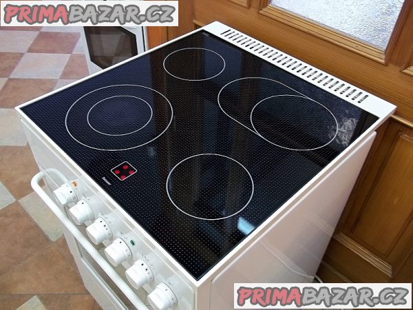 Sporák sklokeramický DGG šíře 55 cm horkovzduch Sporák sklokeramický DGG šíře 55 cm horkovzduch
