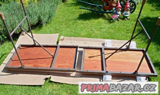 stůl kovový rozkládací stůl kovový rozkládací