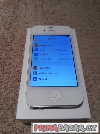 Apple iPhone 4S 16GB bílý pěkný, krabička, záruka