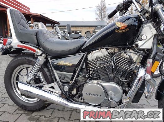 Honda Shadow vt 750  Hollandski ako novy