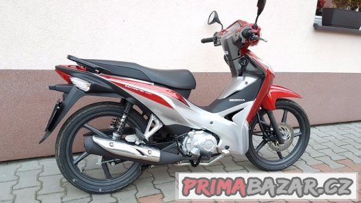 Honda SH 125i 2017 roku nový nový nový 5 km