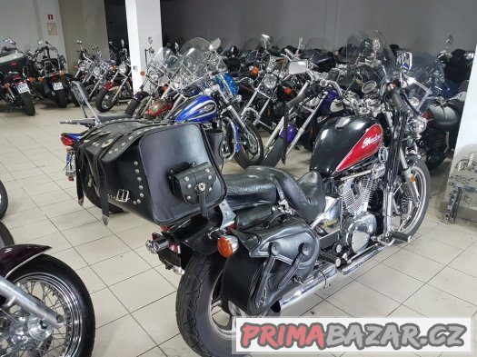 Honda vt 800 shadow krasny ako novy Polski