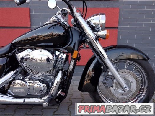 Honda SHADOW 750 krásna lame ako nový 2008 roku