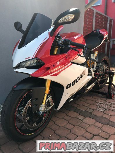 Ducati 1299S Anniversario replica