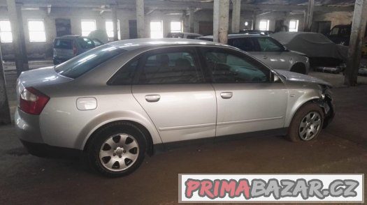 A4 1,9 tdi 96 kw rok 4/2003 lehce havarovaná 249550km A4 1,9 tdi 96 kw rok 4/2003 lehce havarovaná 249550km