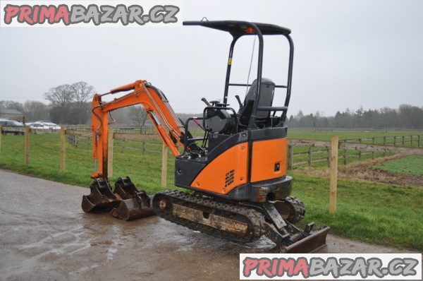 Minibagr Hitachi ZX27-UU + příslušenství