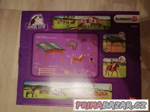 Schleich jezdecký areál s koněm a příslušenstvím