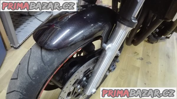 Yamaha FZS 600 Fazer