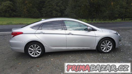 Hyundai i40 1.7CRDi 100kW ČR NAVI NOVÁ CENA Hyundai i40 1.7CRDi 100kW ČR NAVI NOVÁ CENA