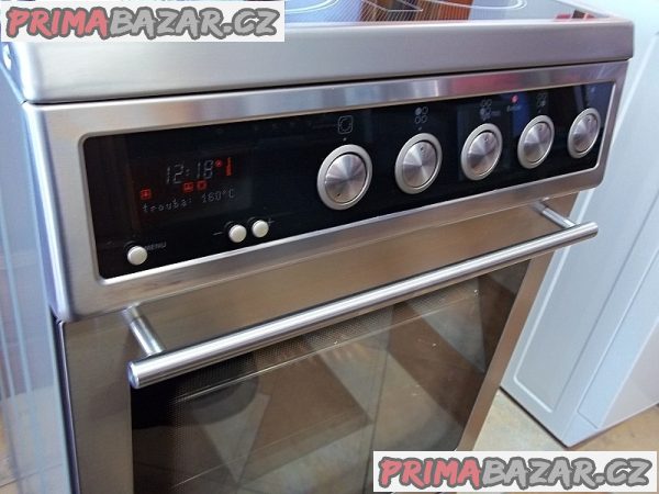 Sporák sklokeramický GORENJE šíře 50 cm nerez displej horkovzduch Sporák sklokeramický GORENJE šíře 50 cm nerez displej horkovzduch