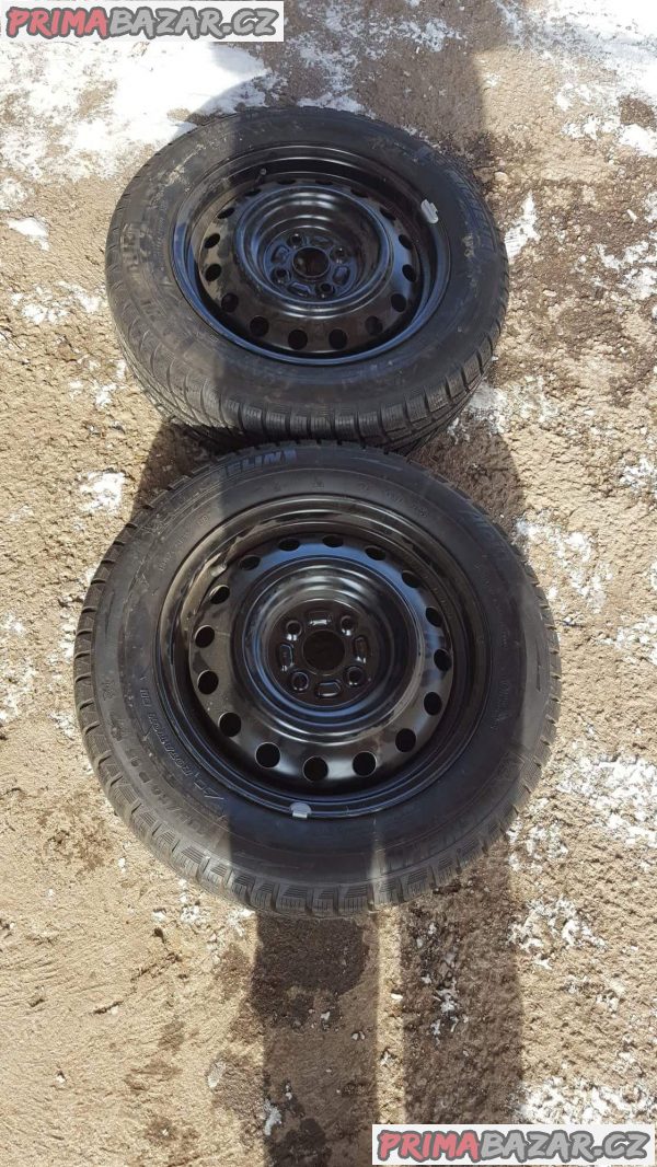 2xnové plechové disky plus nové pneu 4x100 6jx15 et45