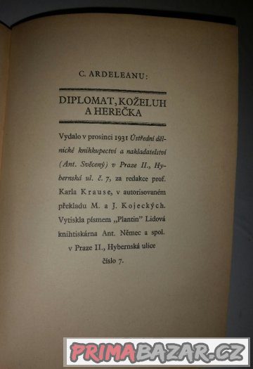 Prodám knihu Diplomat, koželuh a herečka