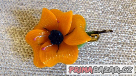 Brož Květ secesní skleněný oranžový