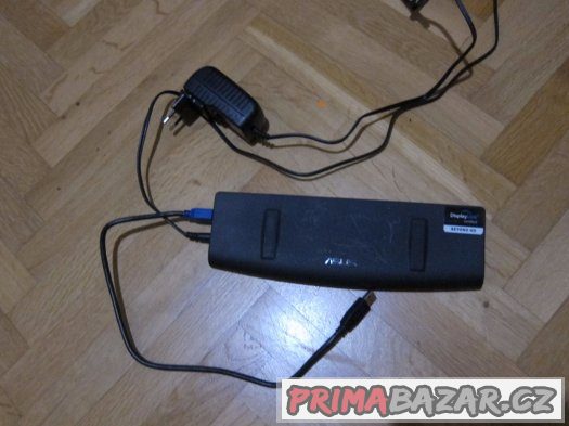 Univerzální dokovací stanice Asus, USB