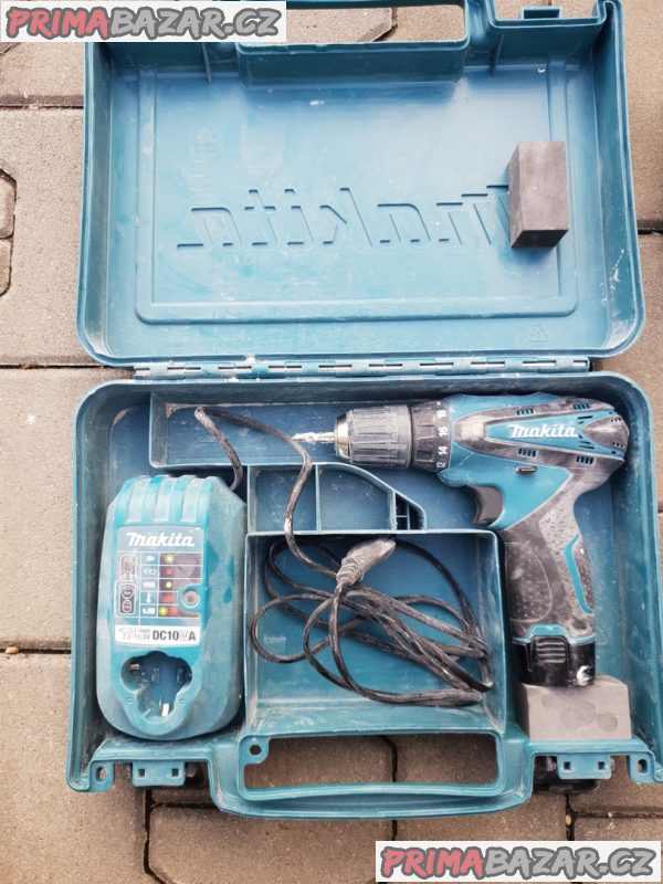prodám zánovní Makita DF330DWE aku šroubovák Aku 2-ryychlostní prodám zánovní Makita DF330DWE aku šroubovák Aku 2-ryychlostní
