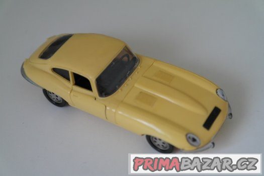 RETRO model JAGUARE TYP E no. 156