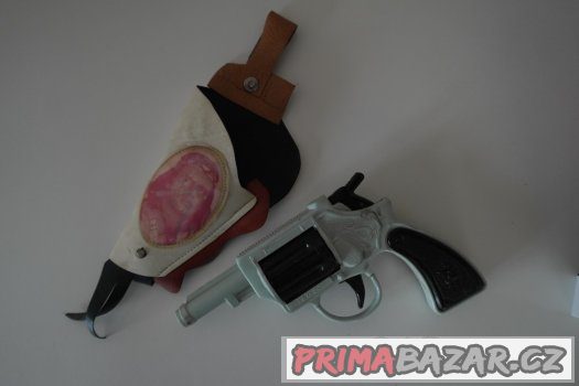 HRAČKA RETRO PISTOLKA + POUZDRO S VINETTOUEM