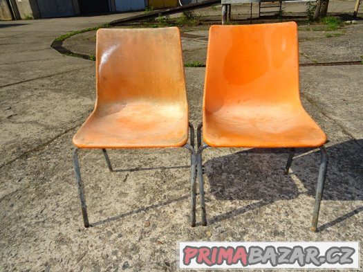 Retro - oranžové plastové židle - 2 ks