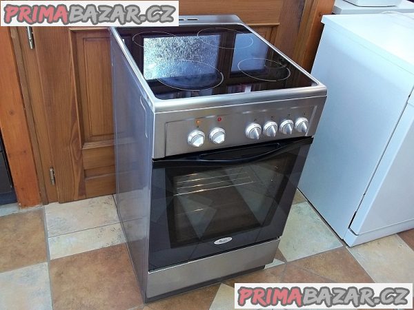 Sporák sklokeramický WHIRLPOOL šíře 50 cm nerez horkovzduch