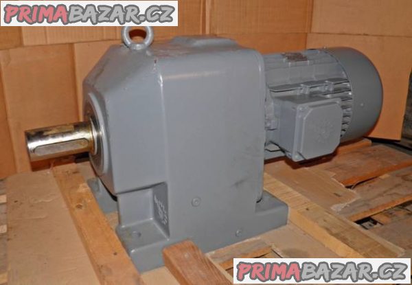 elektromotor-s-prevodovkou-7-5-kw