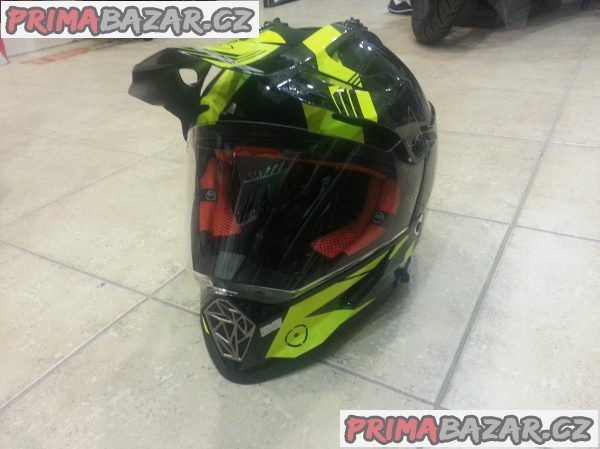 helma LS2 enduro -