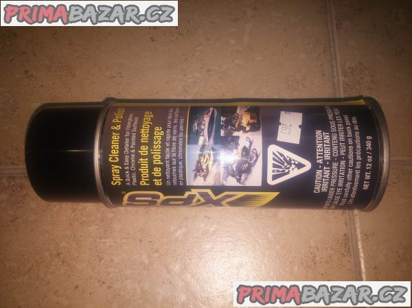 xps-spray-cleaner-a-polish-can-am