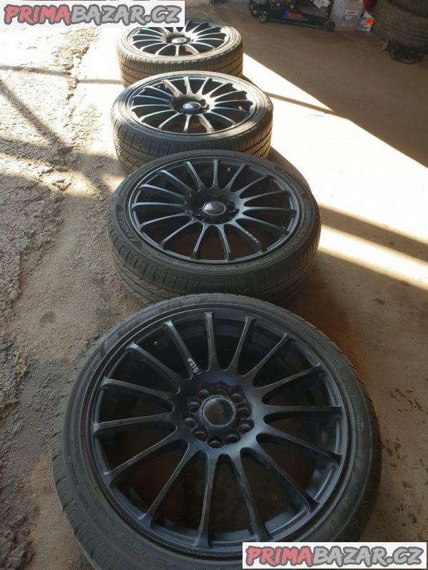 alu-kola-elektrony-cerny-lak-s-rozteci-5x100-a-5x110-7jx17-et38