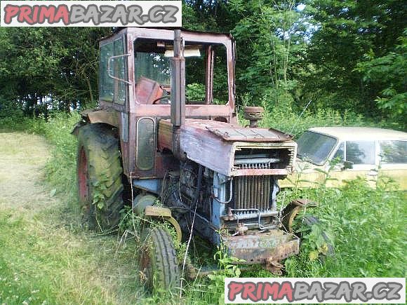 Rumunský traktor UTB