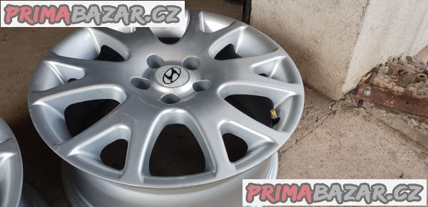 alu kola elektrony hyundai se senzorama tlaku v pneu 5x114.3 7.5jx17 et38 r17