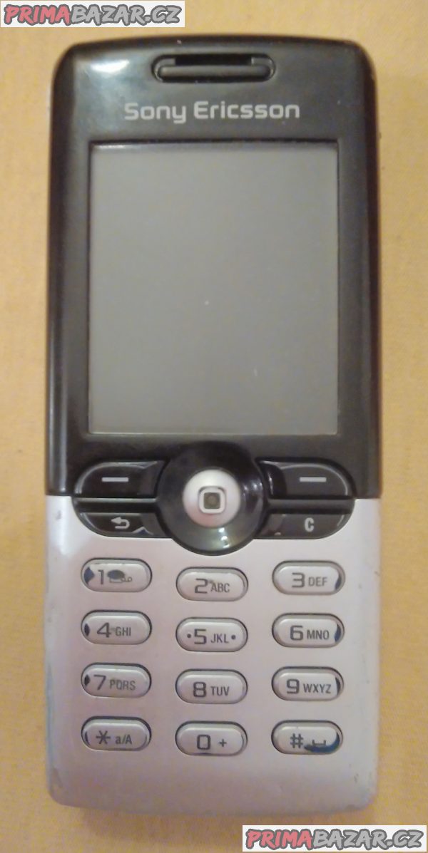 Sony Ericsson T610 - jako nový - nutná drobná oprava!!! Sony Ericsson T610 - jako nový - nutná drobná oprava!!!