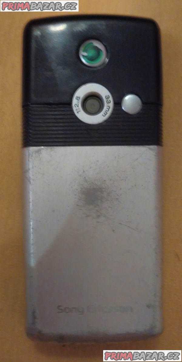 Sony Ericsson T610 - jako nový - nutná drobná oprava!!! Sony Ericsson T610 - jako nový - nutná drobná oprava!!!