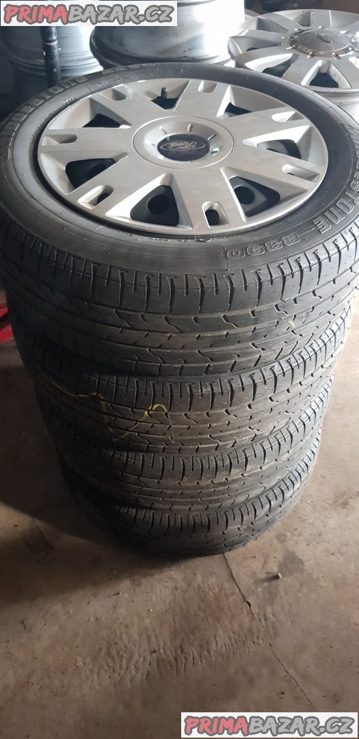 prodám plechove disky s poklicema  ford 98AB-MA 4x108 6jx15 et52.