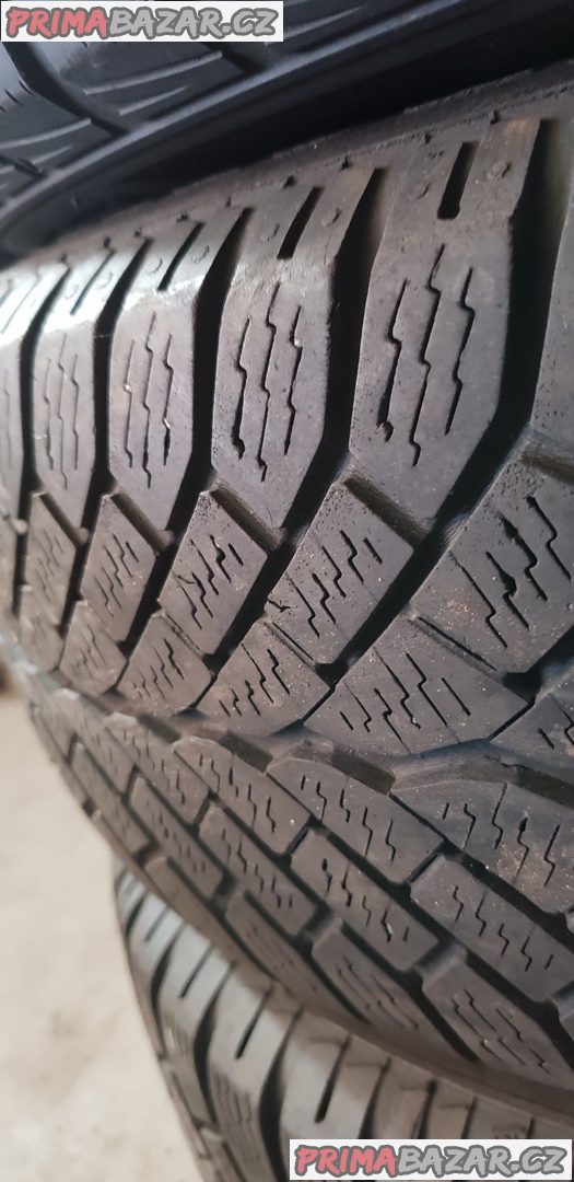 prodám plechové disky Ford 3M51-AA 5x108 et52.5 prodám plechové disky Ford 3M51-AA 5x108 et52.5
