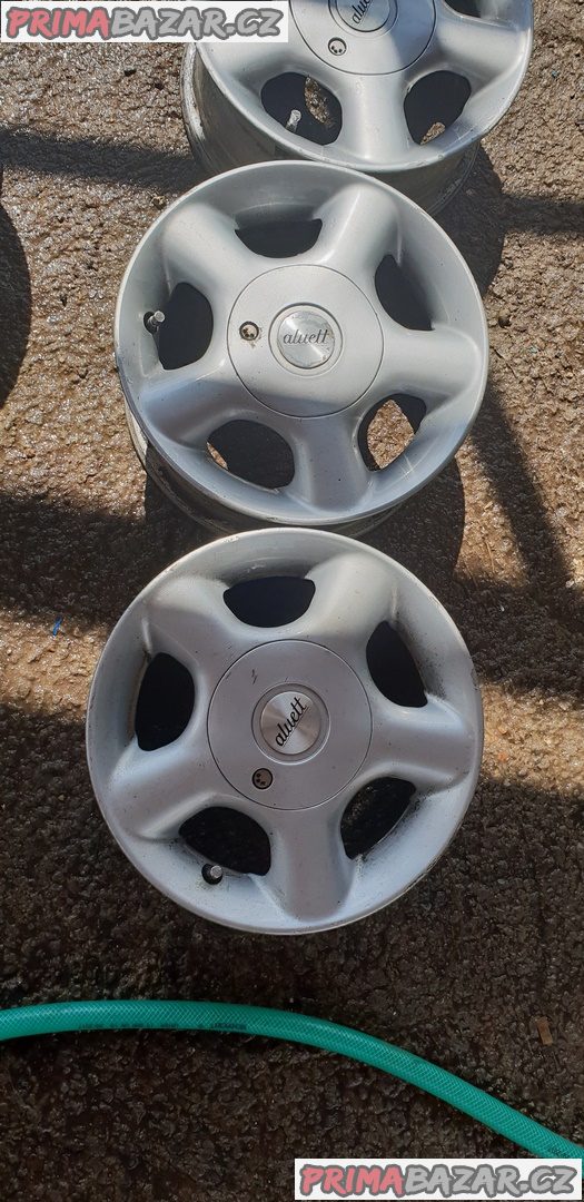 prodám alu kola elektrony rim 4x100 5.5jx13 et38 prodám alu kola elektrony rim 4x100 5.5jx13 et38