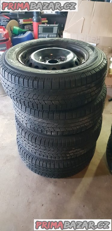 plechové disky  chrysler s pneu pirelli scorpion 5x114.3 6.5jx16 et40 pneu 215/65 r16 98t