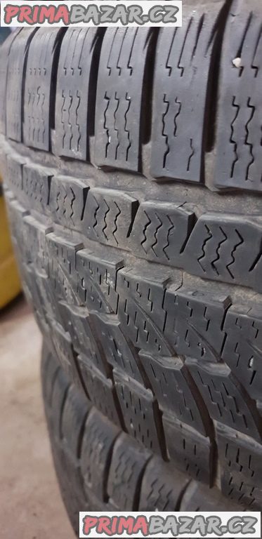 4xpneu nokian 2x50% a 2x60% vzorek dot3216 215/50 r16 95v