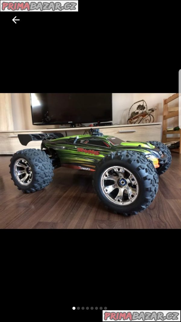 rc-auto-e-revo-traxxas