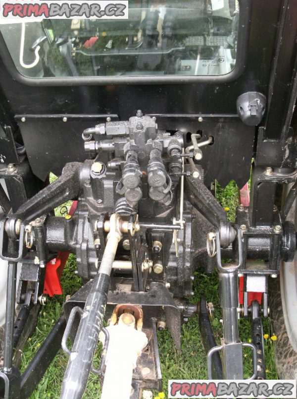 Traktor TYM 503