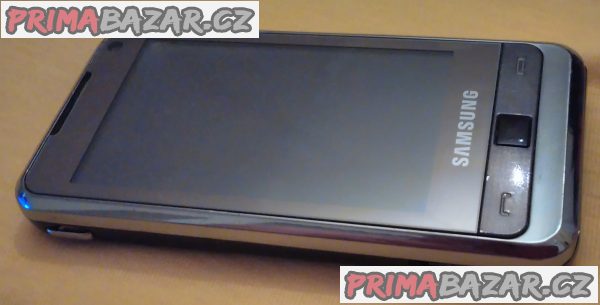 Samsung i900 Omnia 8 GB - vzhled jako nový, ale k opravě nebo na náhradní díly!!!